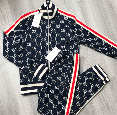 gucci tracksuit shorts